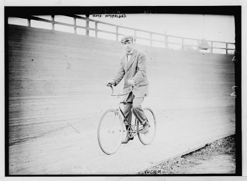PovijesneFindings Foto: Floyd McFarland, na biciklu, biciklizam